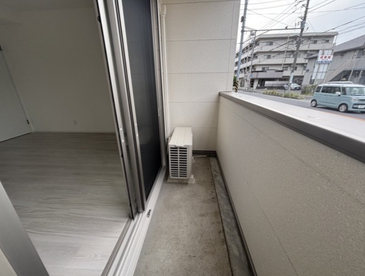 バルコニー　※同シリーズ参考写真