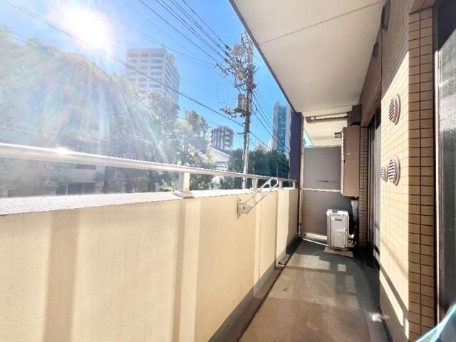 バルコニー　別タイプ部屋　参考写真です