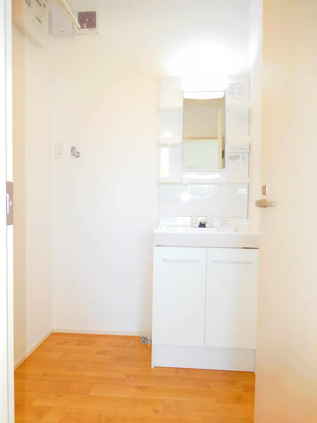 洗面設備　独立洗面スペース♪