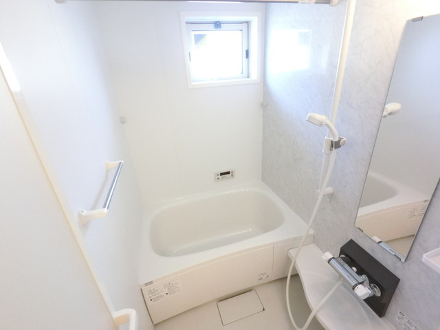 バス・シャワールーム　浴室