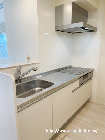 キッチン　IHクッキングヒーター付システムキッチン