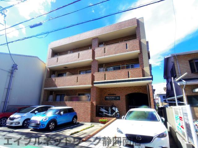 【静岡市駿河区宮本町のマンションの建物外観】