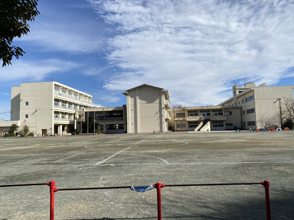 【クロノスSY17の小学校】