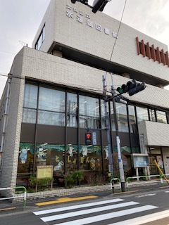 【文京区水道のアパートの図書館】