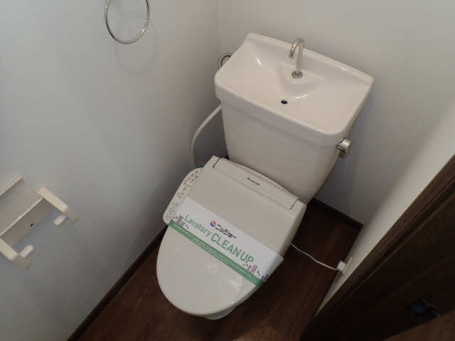 【メゾニティヨトリのトイレ】