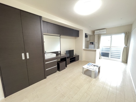 居室・リビング　※別部屋の写真です