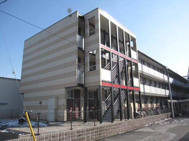 戸田市氷川町のマンションの建物外観