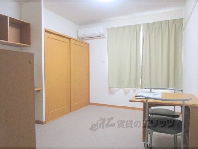 居室・リビング　洋室