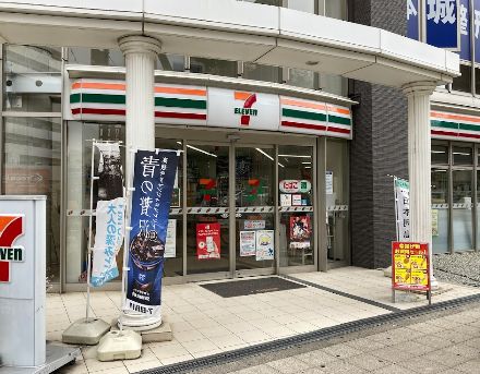 【大阪市港区市岡元町のマンションのコンビニ】