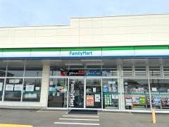 コンビニ　ファミリーマート深谷西大沼店（コンビニ）まで270m