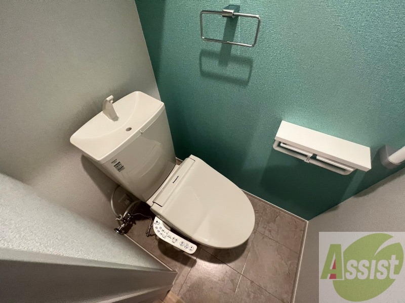 トイレ　トイレです。ウォシュレット付を探している方、おすすめです。