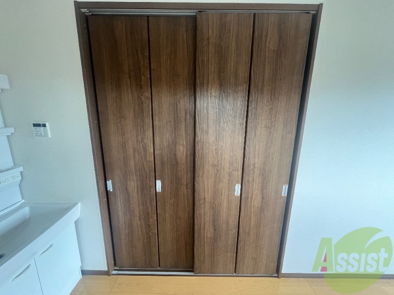 収納　クローゼットがありました。お洋服や荷物はここへ