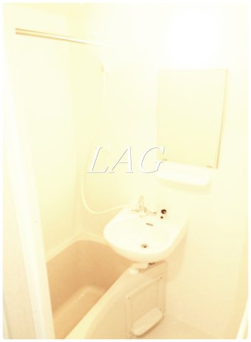 バス・シャワールーム　お風呂です。