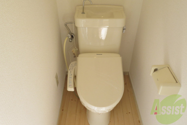トイレ　毎日お世話になりますトイレさんですよ～。