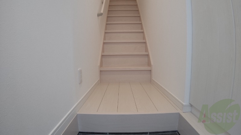 玄関　玄関からの風景です。広々としていいですね。