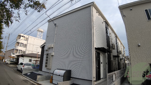 建物外観　仙台市宮城野区新田４丁目「リアーレ新田」