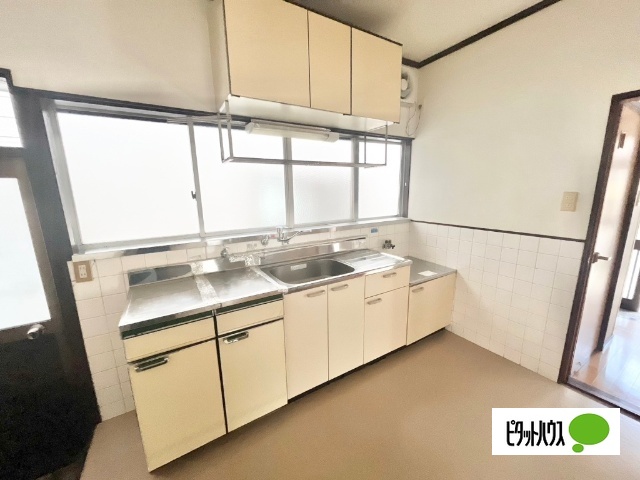 キッチン　４帖