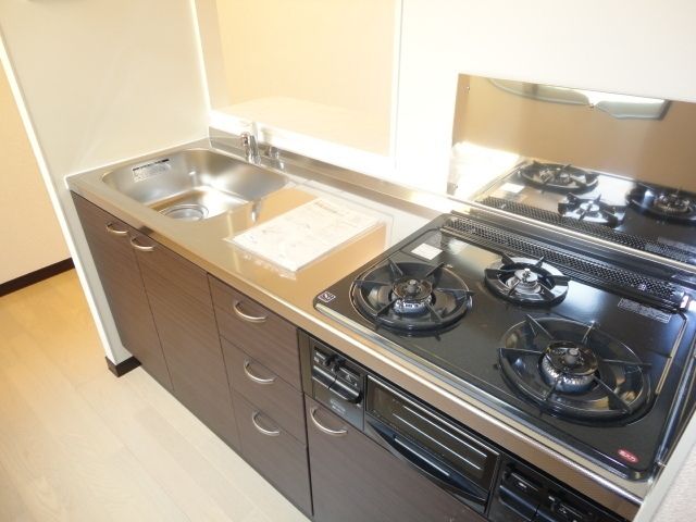キッチン　★グリル付３口システムキッチン★