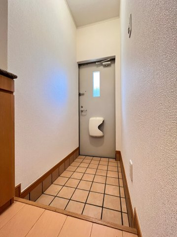 玄関　別号室の画像です。ご参考下さい