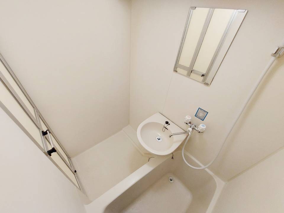 バス・シャワールーム　浴室