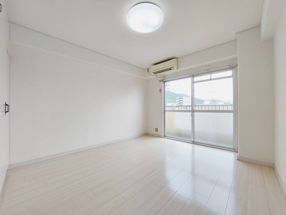 居室・リビング　リビング