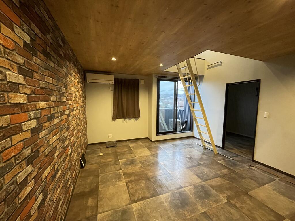 居室・リビング　※同アパート画像参照