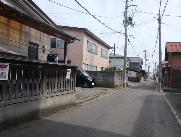 その他　前面道路（その他）まで0m