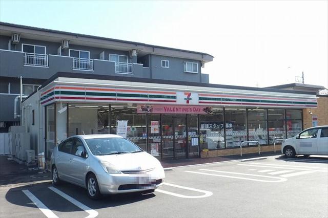 コンビニ　セブンイレブン（コンビニ）まで1286m