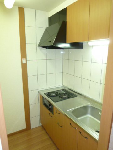 キッチン　コンパクトなキッチンで掃除もラクラク