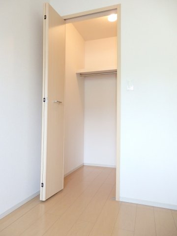 収納　たっぷりとした収納スペースです