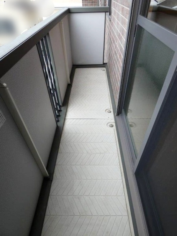 バルコニー　図面と現状に相違がある場合には現状を優先