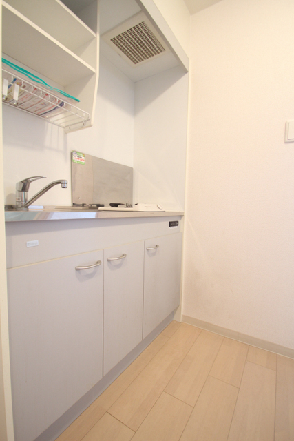 キッチン　※別室の参考写真です