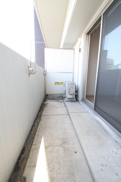 バルコニー　※別室の参考写真です