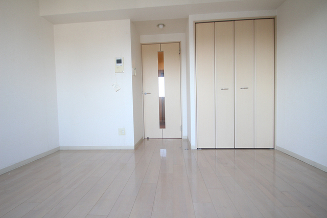 居室・リビング　※別室の参考写真です