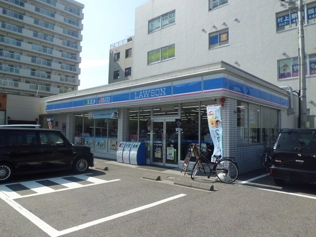 コンビニ　ローソン村上駅前店（コンビニ）まで140m