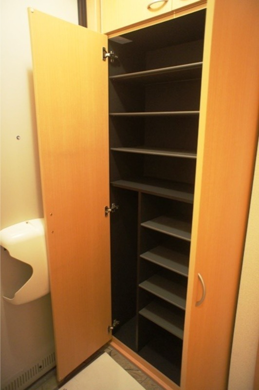 玄関　図面と現状に相違がある場合には現状を優先