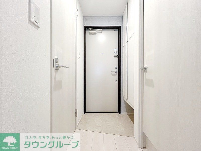 玄関　お部屋探しは株式会社　タウンハウジング　までお気軽にお問合…