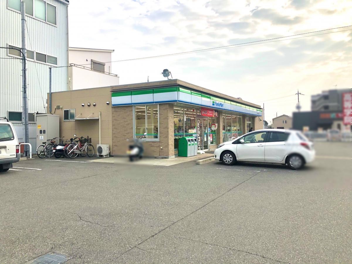 コンビニ　ファミリーマート明石大久保町店（コンビニ）まで531m
