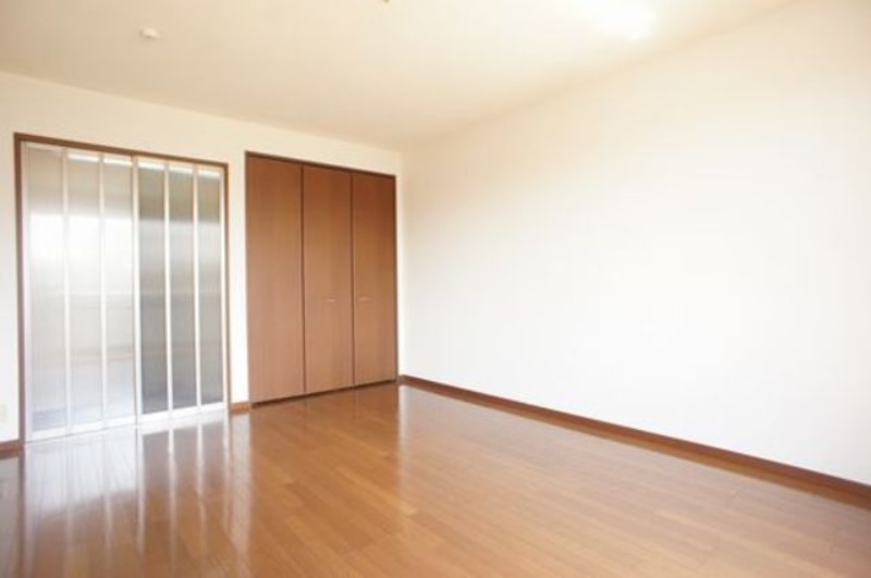 居室・リビング　図面と現状に相違がある場合には現状を優先