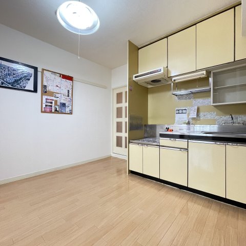 居室・リビング　同仕様タイプです