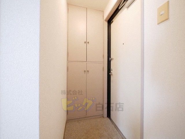 玄関　広々玄関です♪