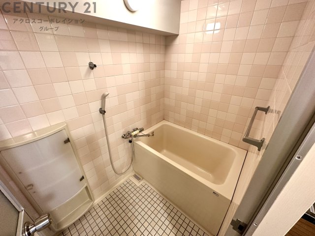 バス・シャワールーム　バストイレ別でオススメです☆