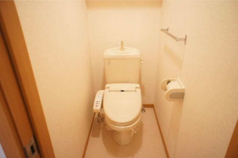 トイレ　図面と現状に相違がある場合には現状を優先