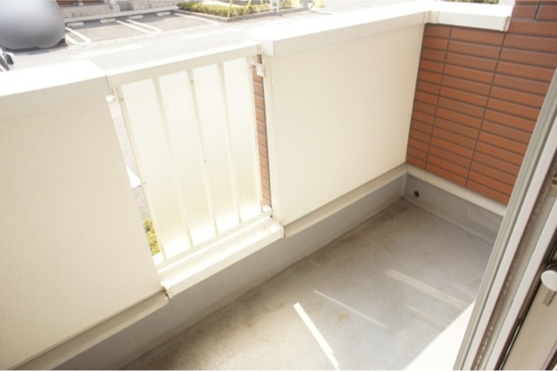 バルコニー　図面と現状に相違がある場合には現状を優先