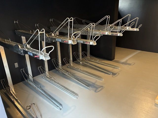 駐車場　駐輪場