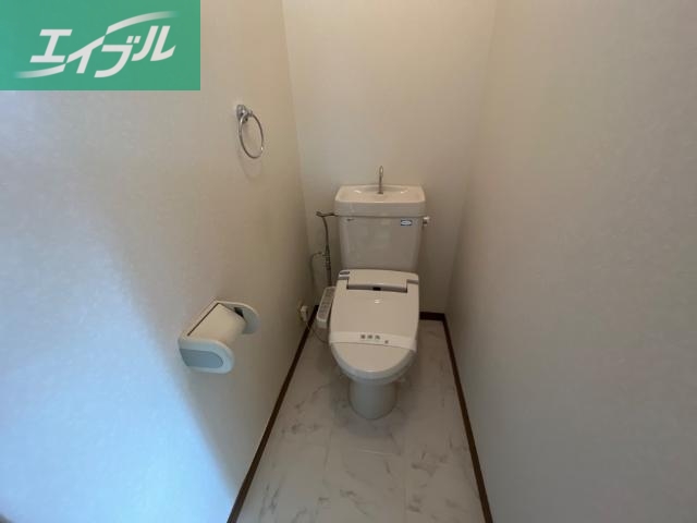 トイレ　シャワー付きトイレ