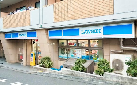 コンビニ　ローソン落合南長崎駅前店（コンビニ）まで694m