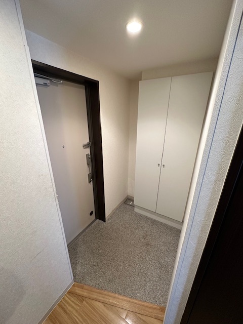 玄関　別号室の参考写真です。