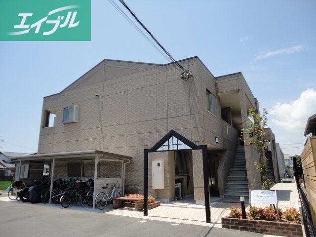 建物外観　外観写真（昼）