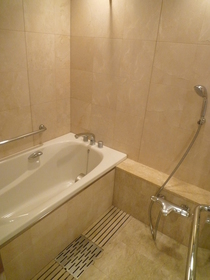バス・シャワールーム　バス